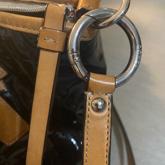 COACH  Purse Black Patent Poppy - Picture 5 of 10